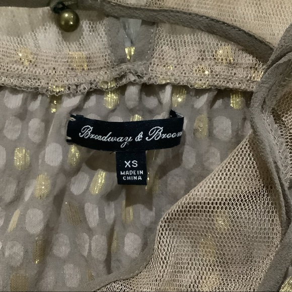 Broadway and broom gold silk summer beach top - Picture 3 of 5